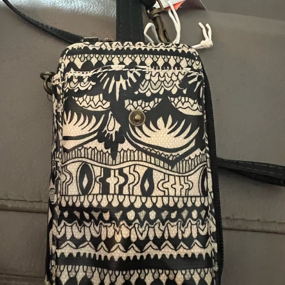 Saks Roots crossbody wallet:phone case NWT - Picture 2 of 4